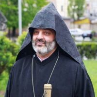 Տեր Բագրատ արքեպիսկոպոս Գալստանյան
